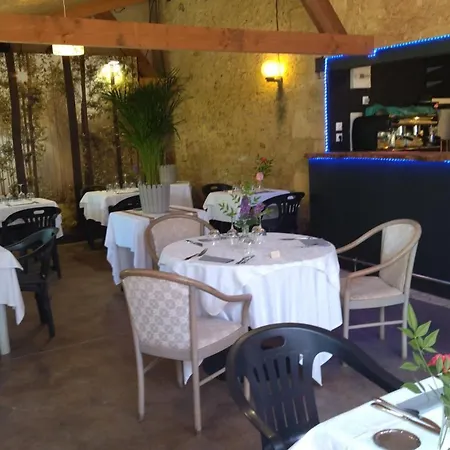 Lo Gorissado - La Ferme Du Glandier Frühstückspension Saint-Andre-d'Allas