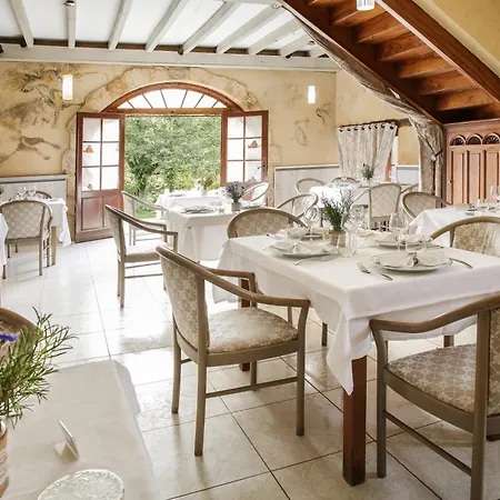 Frühstückspension Lo Gorissado - La Ferme Du Glandier Saint-Andre-d'Allas